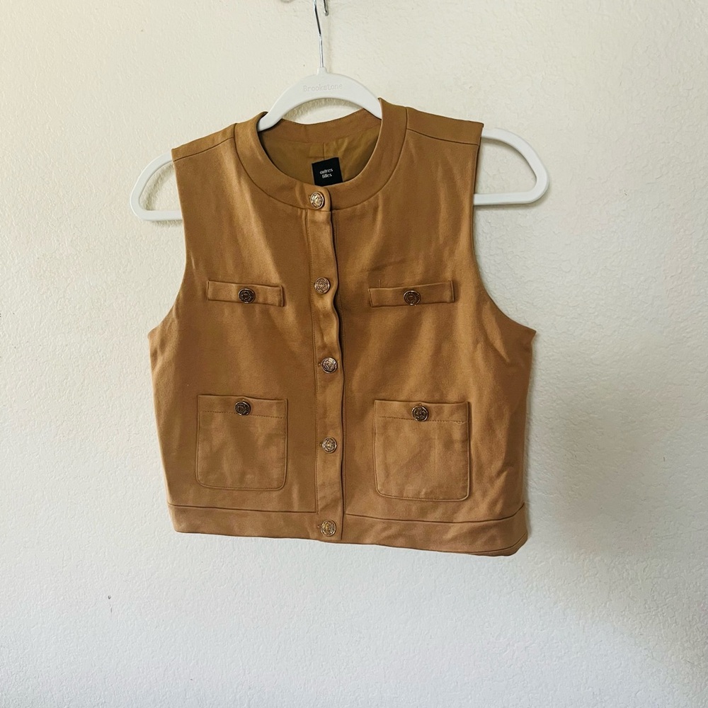Button-Front Camel Vest - Picture 1 of 6
